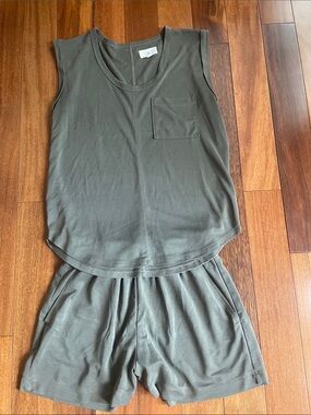 Lou & Grey Olive Green Tank Top and Short Set- XS